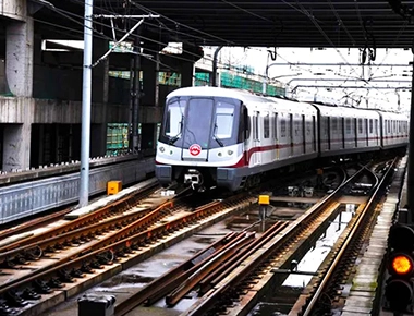 Tại sao ''shanghai metro'' thường xuyên thịnh hành?